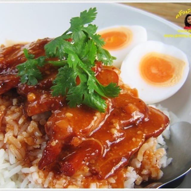C4.Thai BBQ. pork with garlic Gravy.