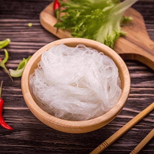 Steam Glass Noodle (make from bean).