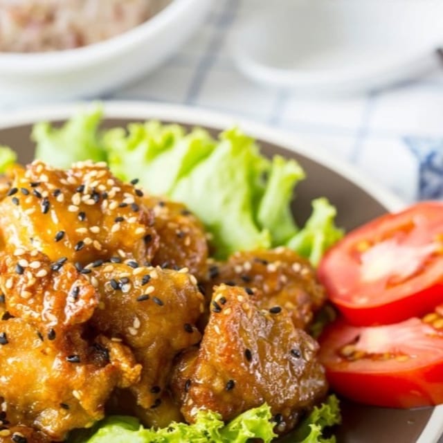 Sesami Fried Chicken or Tofu.