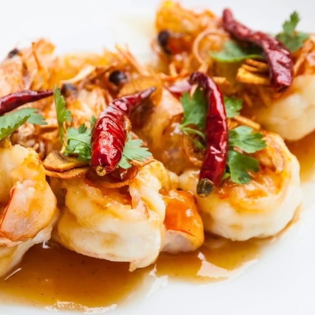 C20.Crispy shrimp tamarind.