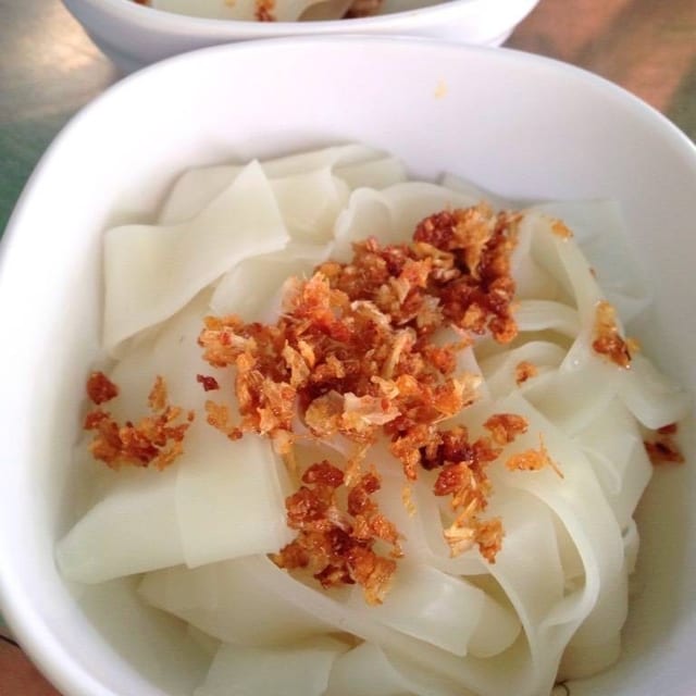 Steam Flat Noodle.